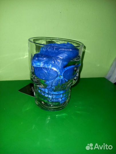 Бутылка и стакан из разных стран фкэр