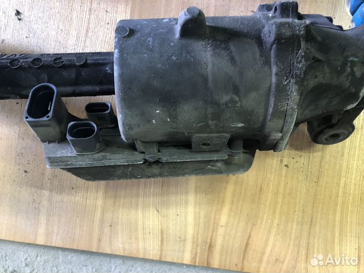 Рулевая рейка Volkswagen Touran 2010-2015