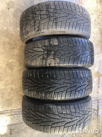 Kumho I'Zen KW31 215/55 R17