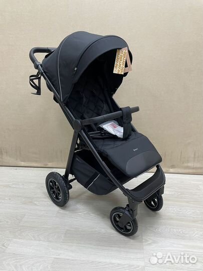 Коляска Carrello