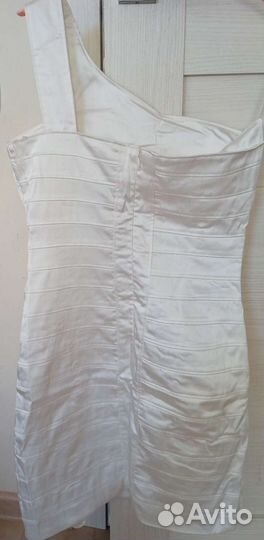 Платье вечернее