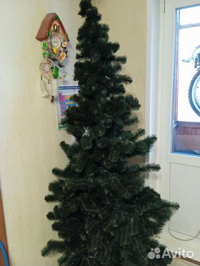 Елка искусственная