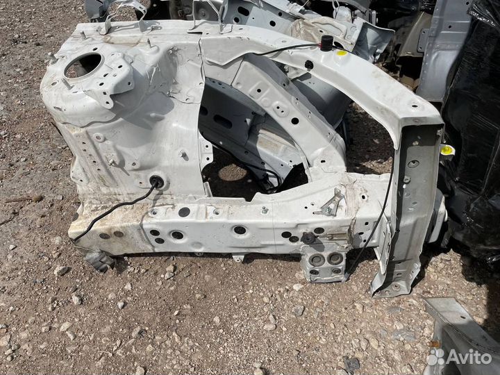 Передний левый лонжерон Тойота Рав 4 50