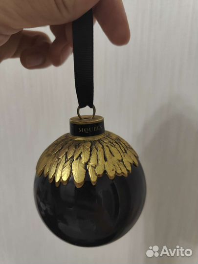 Игрушка на ёлку Alexander MQueen