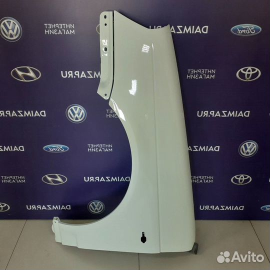 Крыло Лада Приора левое Белое облако