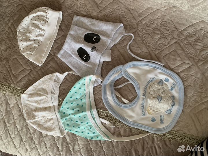 Комбинезон с шапочкой