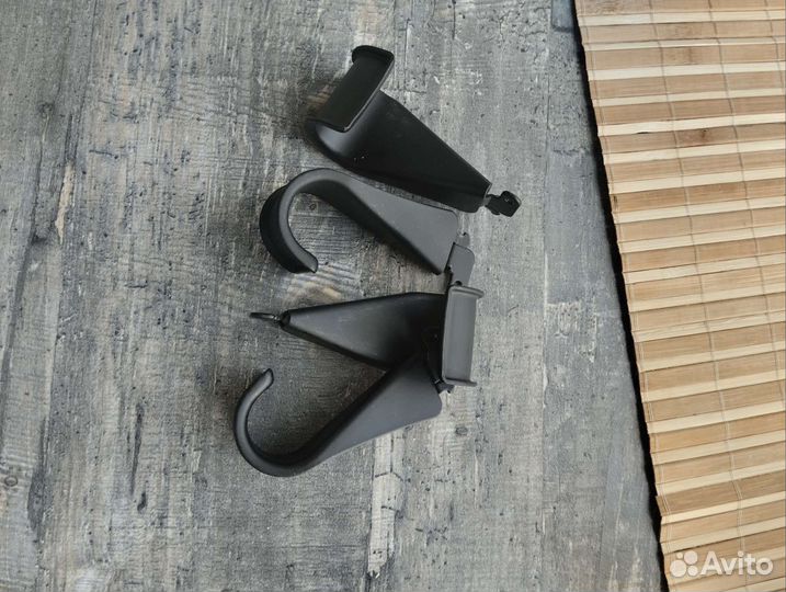 Держатели для штанги гардеробной системы