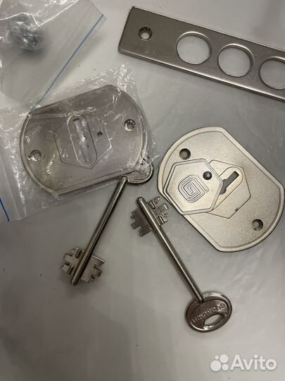 Дверной замок Гардиан