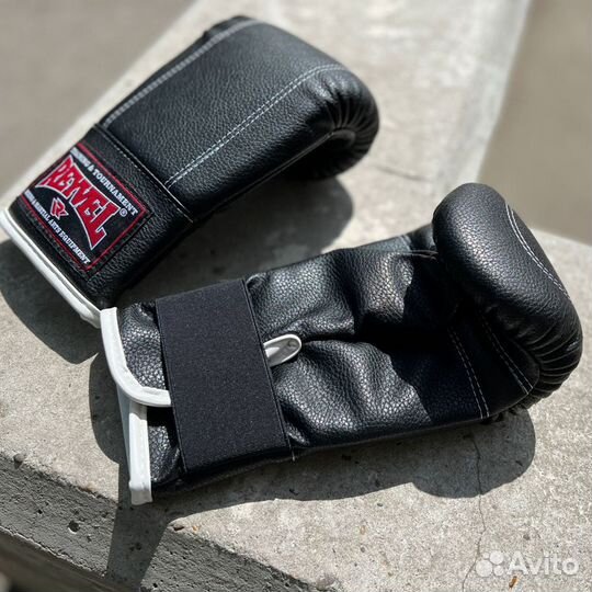 Снарядные боксерские перчатки Reyvel
