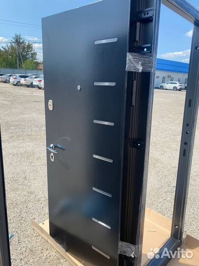 Дверь входная 9см «Феррони Велюр»