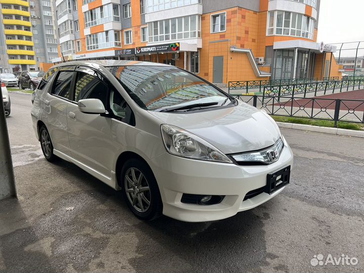 Honda Fit Shuttle 1.3 CVT, 2012, 165 000 км