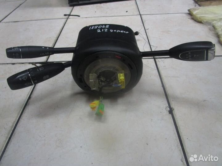 Переключатель подрулевой w212 E-class 642.850 2