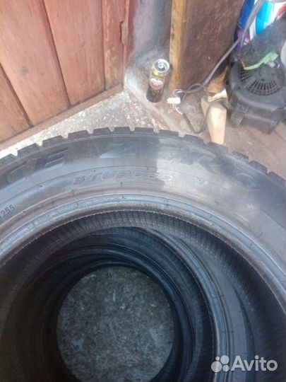 Pirelli Ice Zero 185/60 R15