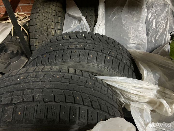 Dunlop SP Winter Ice 01 225/50 R17