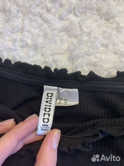 Базовый топ H&M со спущенными плечами