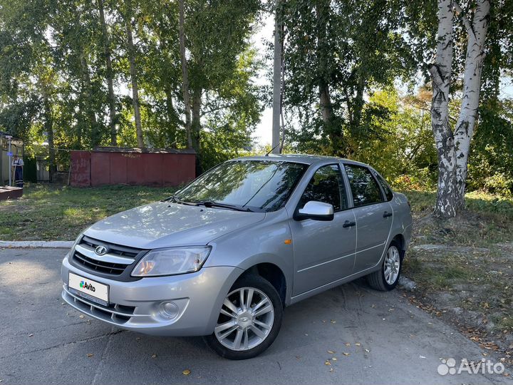 LADA Granta 1.6 МТ, 2013, 117 000 км