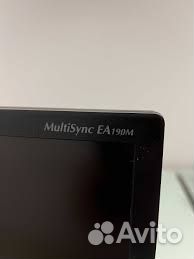 Монитор для компьютера 19
