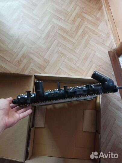 Радиатор renault logan