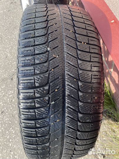 Michelin X-Ice XI3 245/50 R18