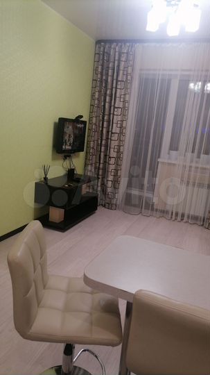 2-к. квартира, 42 м², 7/15 эт.