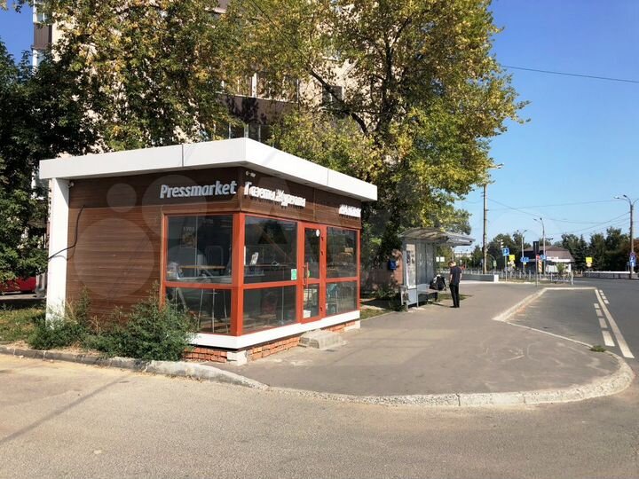 Шаурма, выпечка, магазин, вэйпы, 20 м²