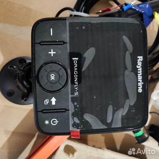 Эхолот цветной, новый,с ногой для датчика