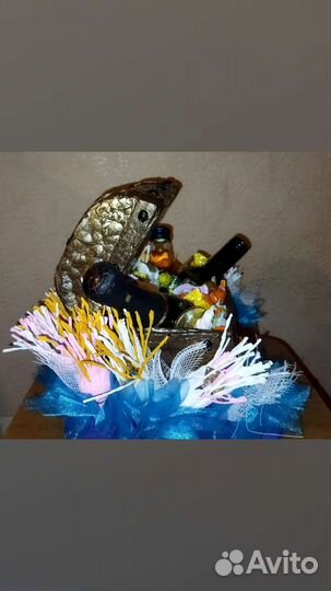 Подарок Композиция из конфет