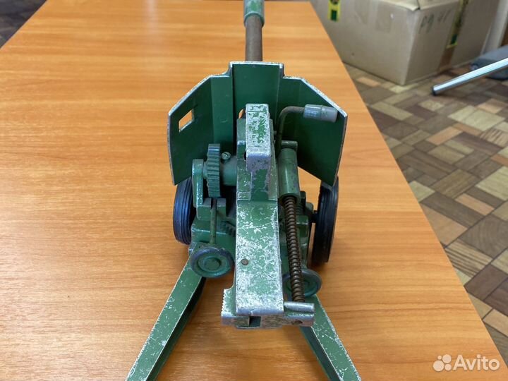 Игрушка СССР металлическая пушка