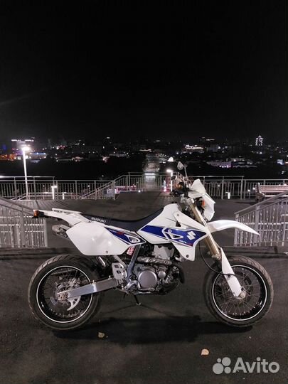 Suzuki DRZ 400 SM