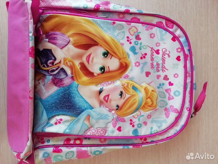 Школьный рюкзак