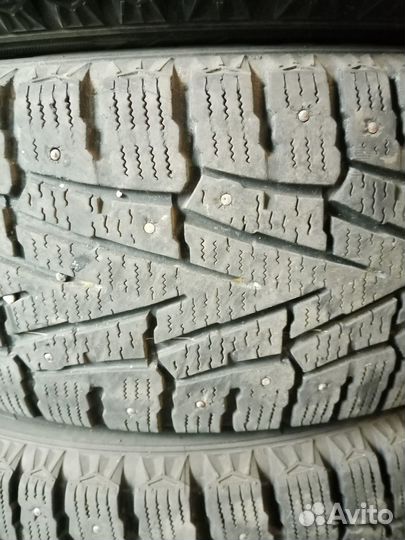 Roadstone Winguard WinSpike 225/65 R17