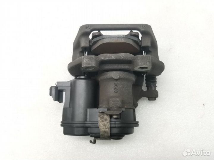 Суппорт задний правый Bmw X4 F26 2.0 2014