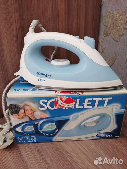 Утюг Scarlett