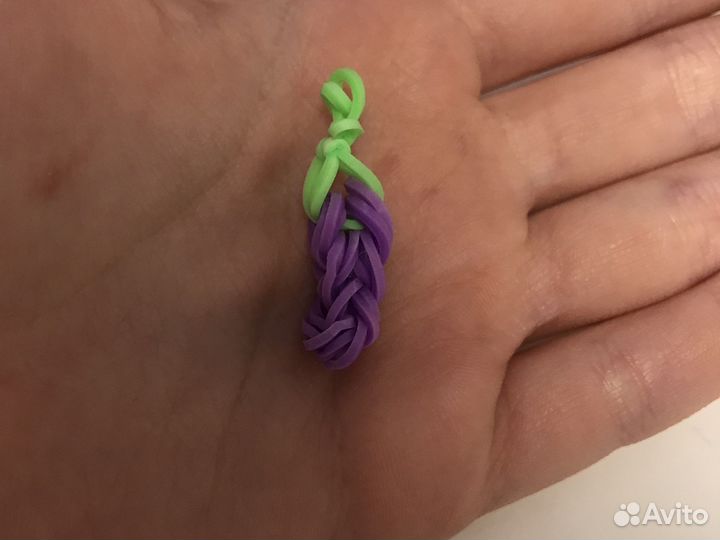 Баклажан из резинок