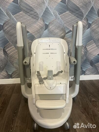 Стульчик для кормления Peg-Perego Tatamia