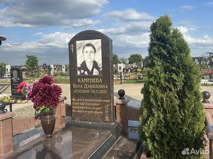 Военные Памятники из гранита на могилу