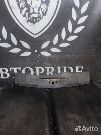 Пластиковая накладка багажника Ford Fusion