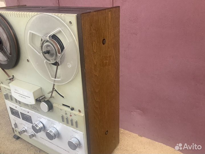 Катушечный магнитофон Союз 111