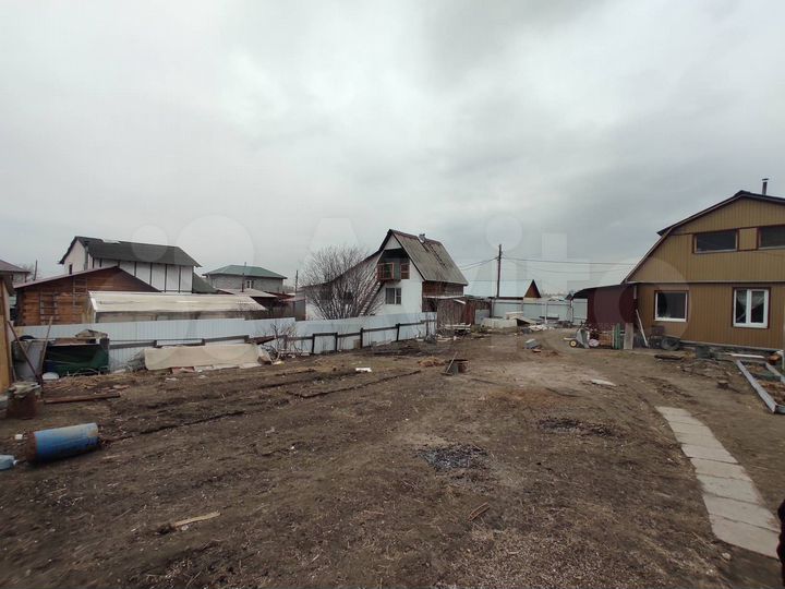 Дом 64,5 м² на участке 6,4 сот.