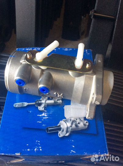 Главный тормозной цилиндр Isuzu nqr71 75 90 npr75