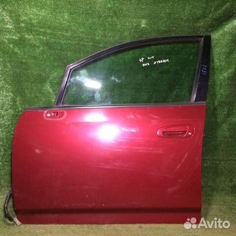 Дверь передняя левая Honda Stream RN1 RN3 Красная