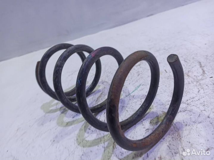 Пружина задняя Тойота