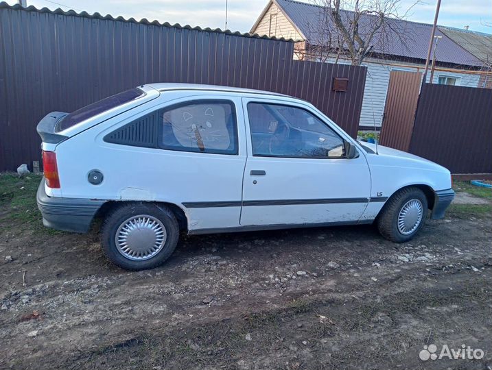 Opel Kadett 1.8 МТ, 1988, 133 000 км