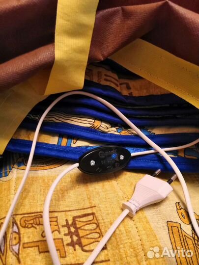 Согревающее электрическое одеяло