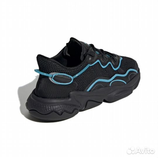 Adidas Ozweego “Black & Light Blue”