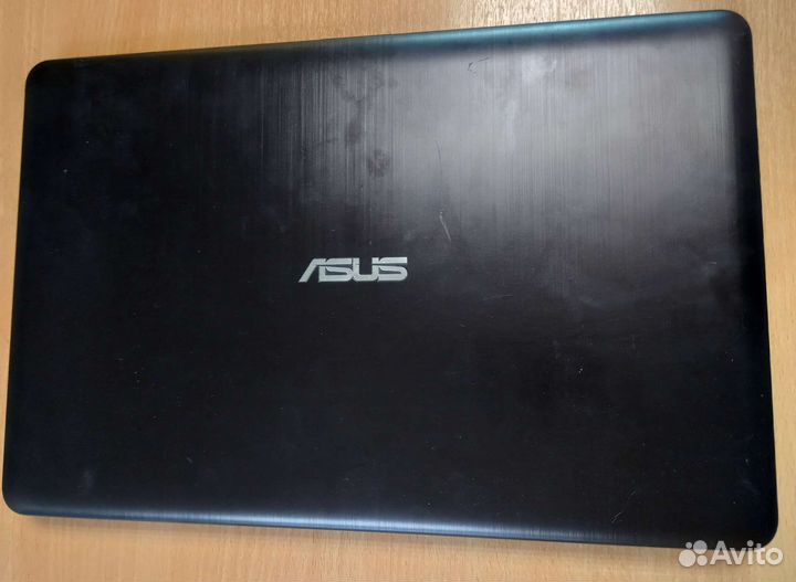 Ноутбук asus