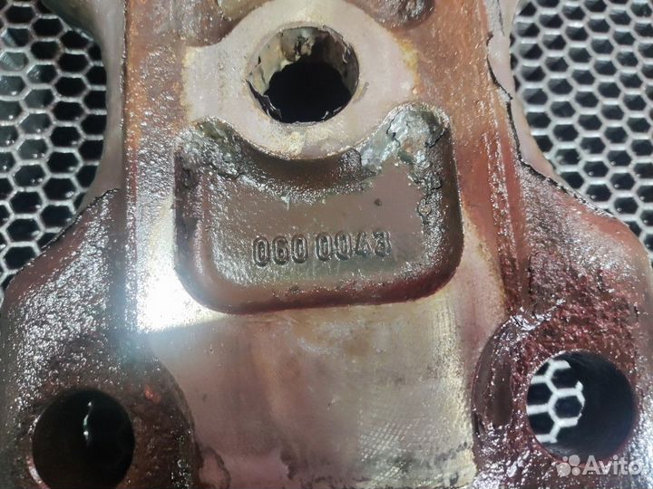 Кронштейн амортизатора задний правый