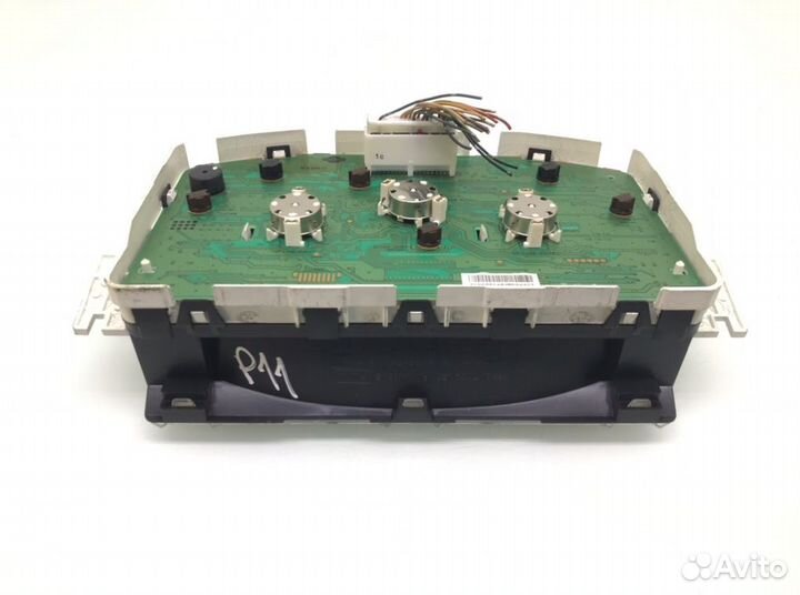 Щиток приборов (приборная панель) Nissan Micra K12