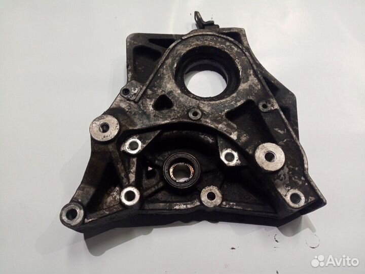 Кронштейн тнвд Мицубиси л 200