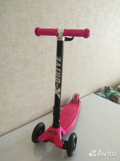 Самокат детский трехколесный